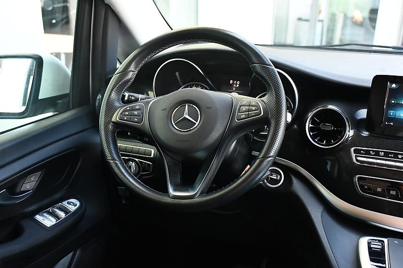 Mercedes-Benz Třídy V 250d - fotka 6 z 37