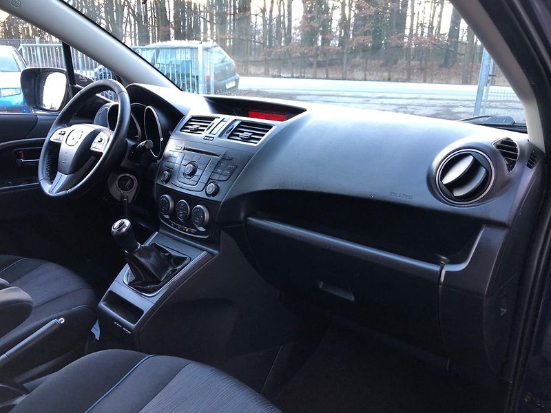 Mazda 5 (2011) 1.6 MZR-CD, 7míst - fotka 18 z 31