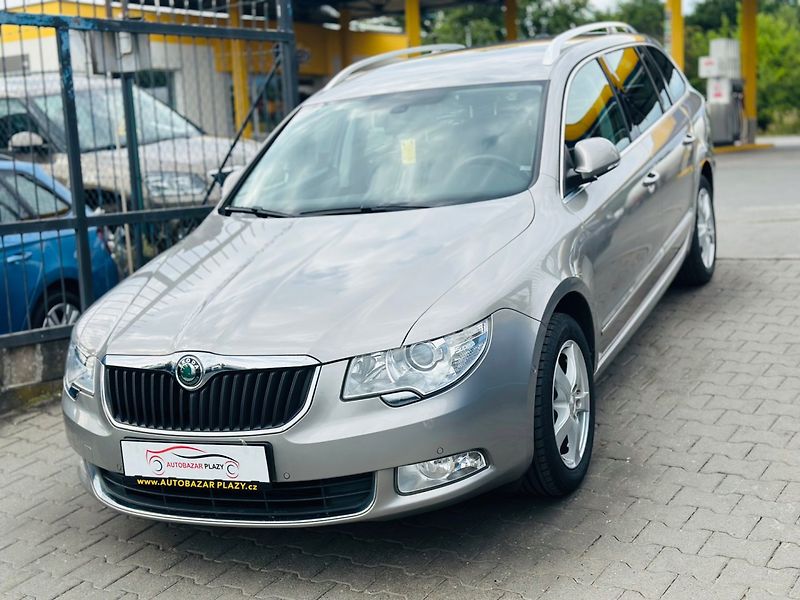 Škoda Superb (2010) 2.0TDi NAVI, XENON,KŮŽE,100%KM - fotka 3 z 15