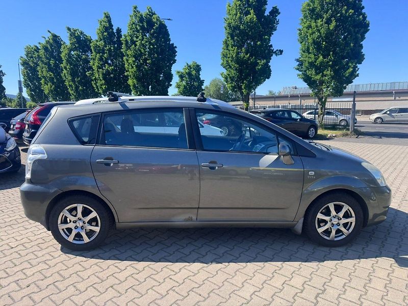 Toyota Corolla Verso (2005) AUTOMAT 1,8i VVT-i 95 KW ČR - fotka 7 z 36