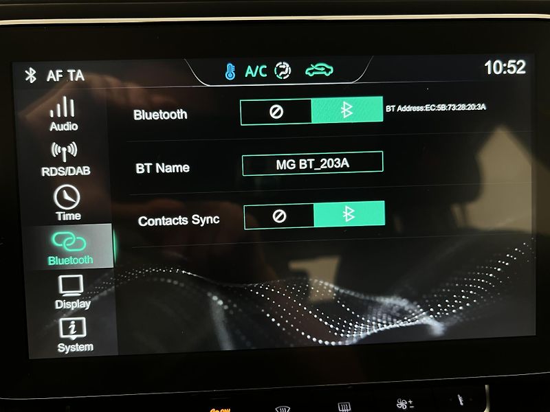 MG ZS 1.0T EXCLUSIVE AUT CZ  - fotka 34 z 37