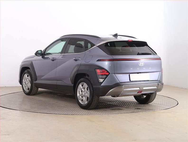 Hyundai Kona (2024) 1.0 T-GDI - fotka 4 z 20