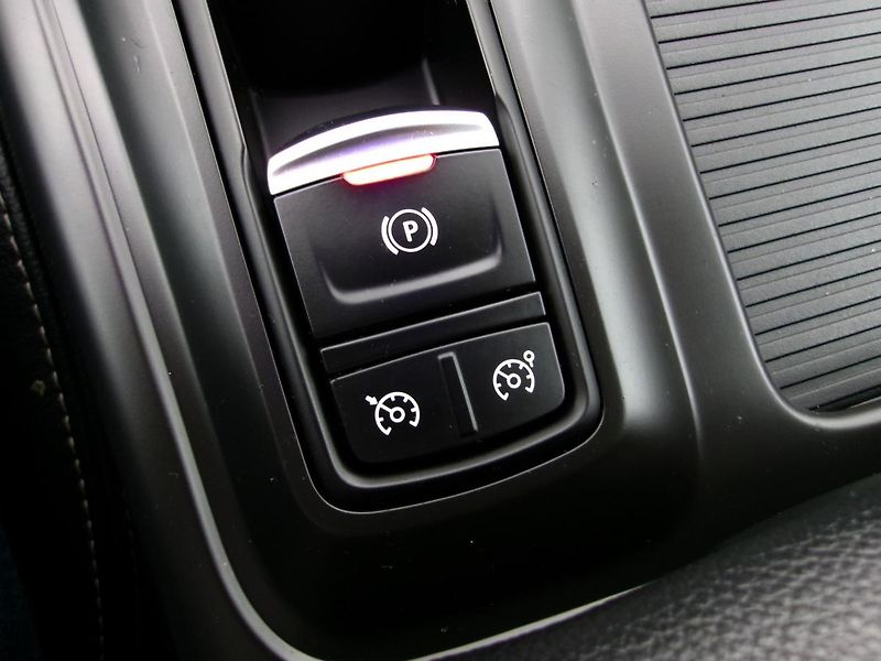 Renault Talisman Energy dCi 160k EDC 4CONTROL - fotka 23 z 47