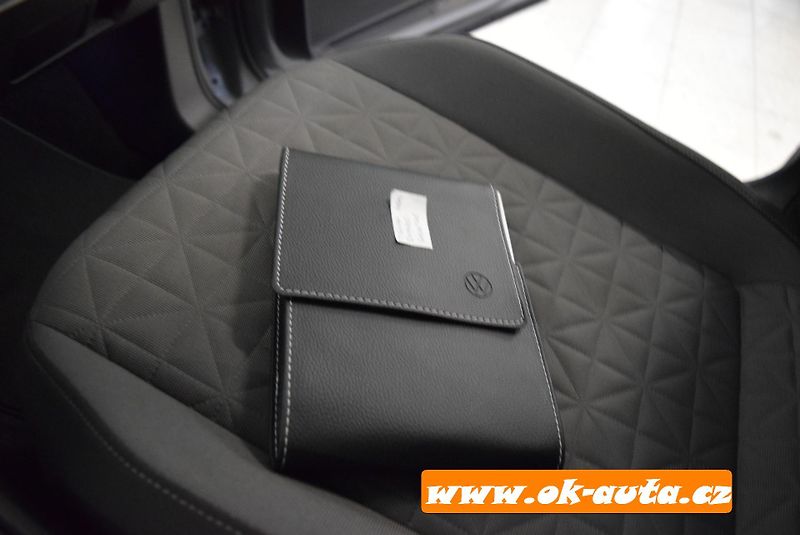 Volkswagen Tiguan 2.0 TDI LIFE DSG 2022 - fotka 45 z 50