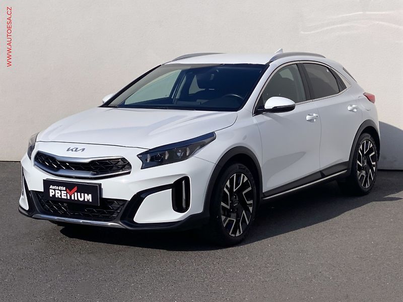 Kia XCeed (2023) 1.5 TGDi, ČR, Exclusive - fotka 3 z 3