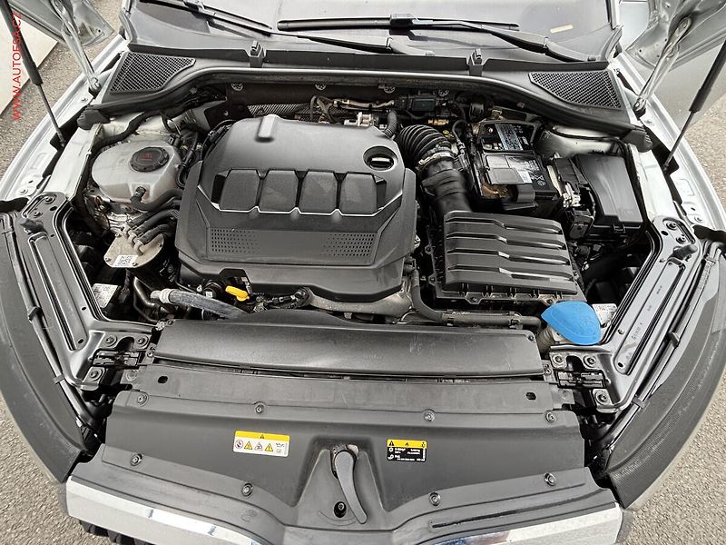 Škoda Octavia (2021) 2.0 TDi, 1.maj,ČR, Style - fotka 7 z 20