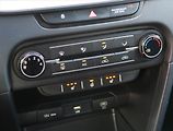 Kia Ceed (2023) 1.5 T-GDI, ČR,1.maj - náhled 17