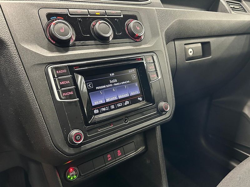 Volkswagen Caddy (2020) 1.4TGI LPG/CNG maxi skrin Zar1 - fotka 16 z 23