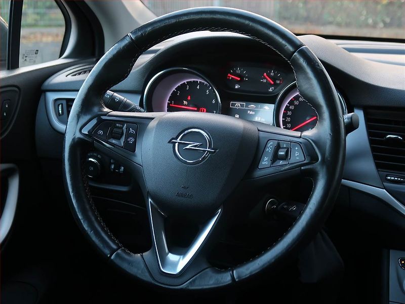 Opel Astra (2020) 1.2 Turbo, Serv.kniha - fotka 15 z 16