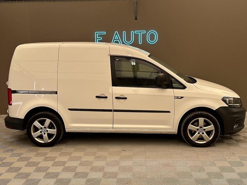 Volkswagen Caddy (2016) 2.0 TDI WEBASTO  - fotka 2 z 17
