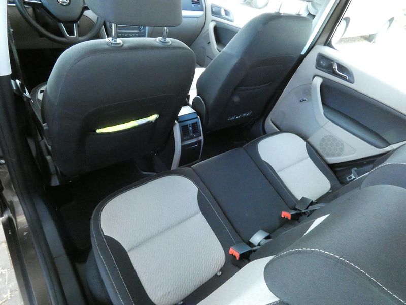 Škoda Yeti FL 4x4 AmbitionPlus 1.4 TSI /1 - fotka 24 z 30