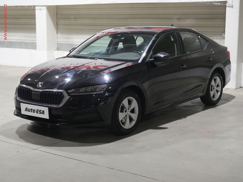 Škoda Octavia (2022) 2.0 TDi, ČR, Active - fotka 3 z 17