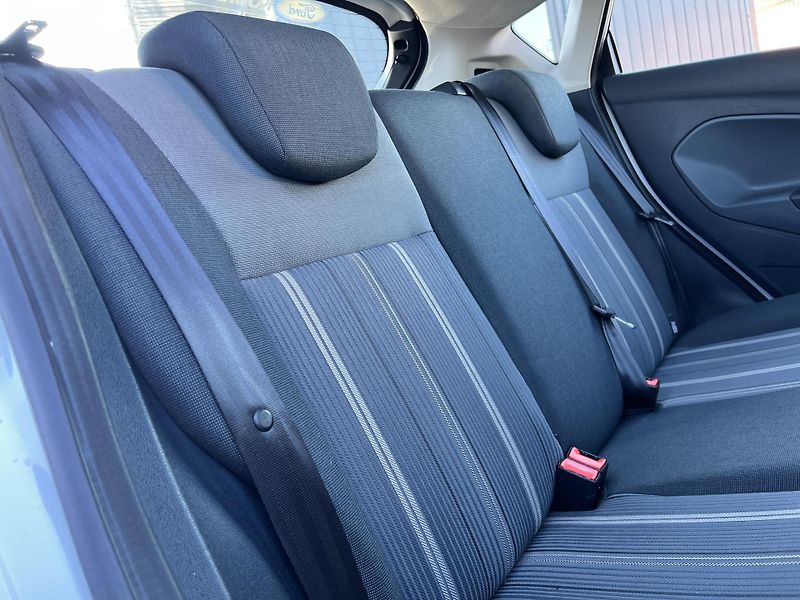 Ford Fiesta 1.25i KLIMA ALU KOUPENO V ČR - fotka 26 z 37