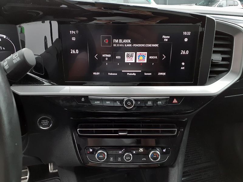Opel Mokka (2021) Electric - fotka 8 z 10
