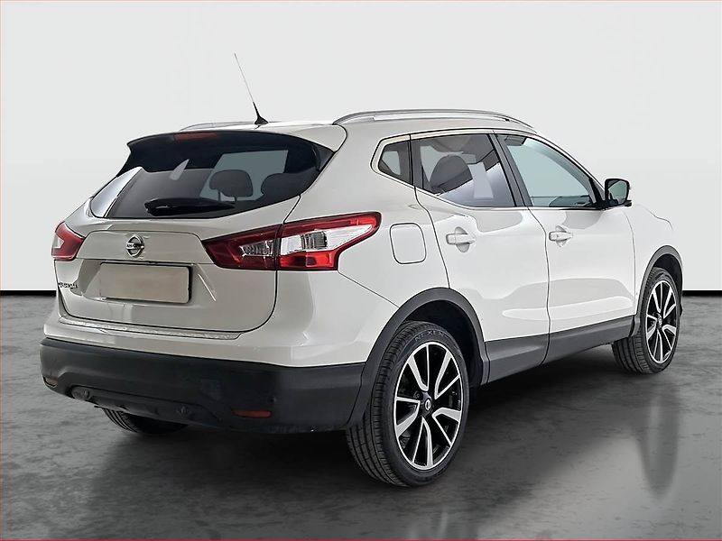 Nissan Qashqai (2016) 1.2 DIG-T, Kůže, Navi - fotka 5 z 20