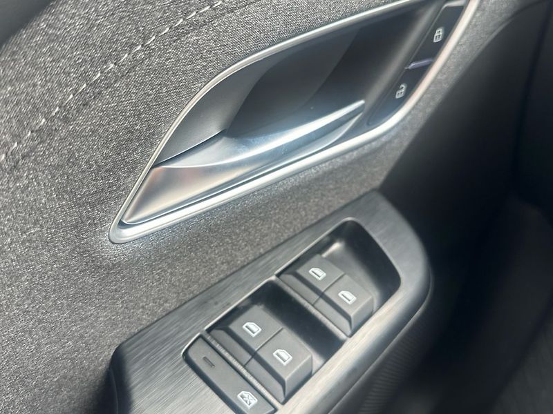 MG ZS (2025) 1,5 DVVT Excite - fotka 17 z 20