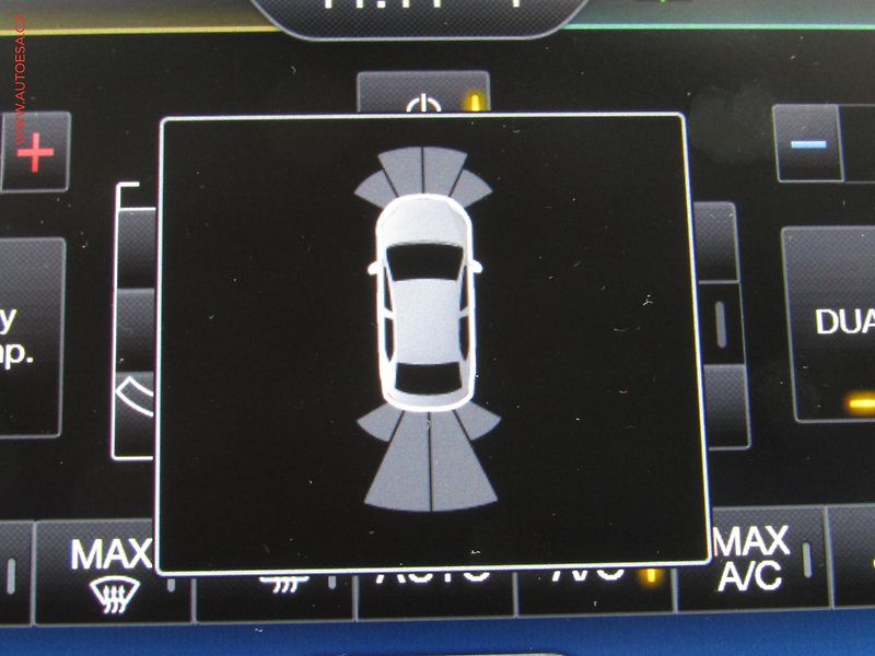 Ford S-MAX (2016) 2.0TDCi, AT, ACC, klima - fotka 18 z 19
