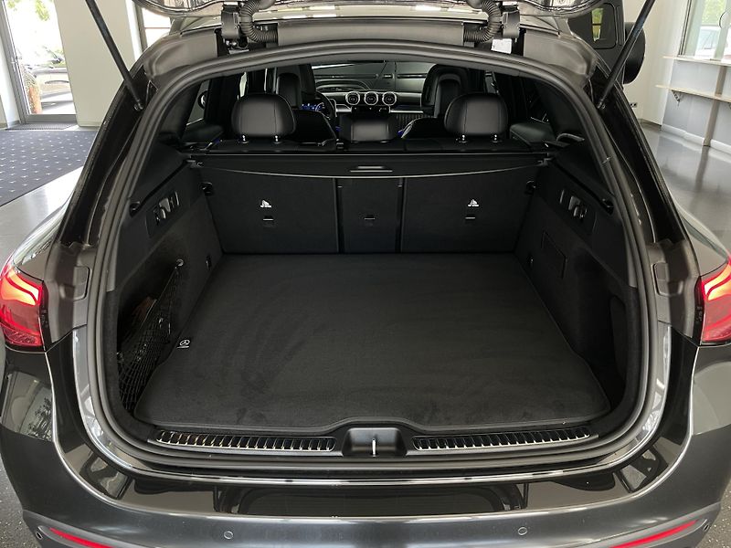 Mercedes-Benz GLC 200d 4Matic - fotka 10 z 33