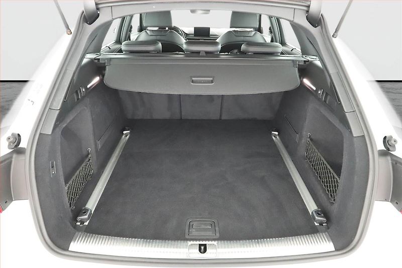 Audi A4 (2016) S-Line 2.0 TDI, Automat, Kůže - fotka 11 z 21