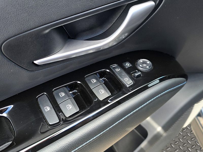 Hyundai Tucson (2022) Freedom 1.6T-GDi 132kW, Serv. - fotka 16 z 26