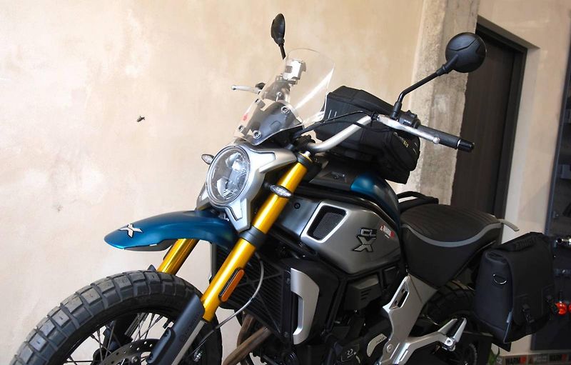 CFMOTO 700 CL-X Adventure (2024) 700CL-X Adventure - krásný sta - fotka 18 z 21