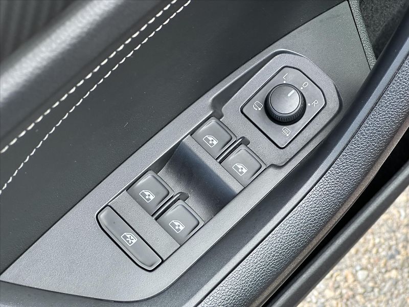 Škoda Kodiaq 2,0 TDI 147kW Sportline Zaruka - fotka 20 z 44