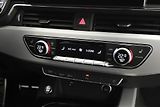 Audi A4 40TFSI S-Line Kam Taž Cockpit - náhled 14