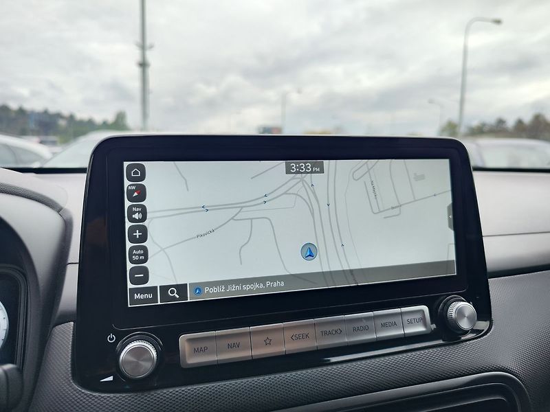 Hyundai Kona EV/64kWh Czech Edition AT - fotka 21 z 35