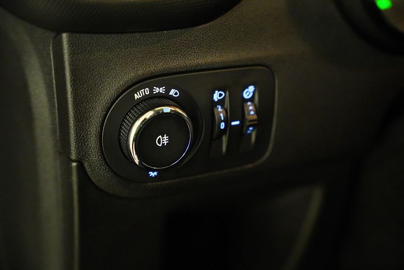 Opel Crossland X - fotka 13 z 27