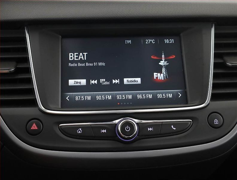 Opel Crossland X (2021) 1.2, Serv.kniha, Tempomat - fotka 13 z 16