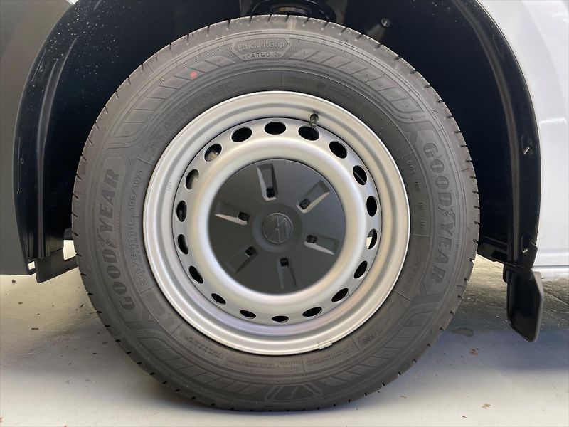 Volkswagen Transporter (2025) Nový T7 Kombi TDI 8AUT DR - fotka 26 z 27