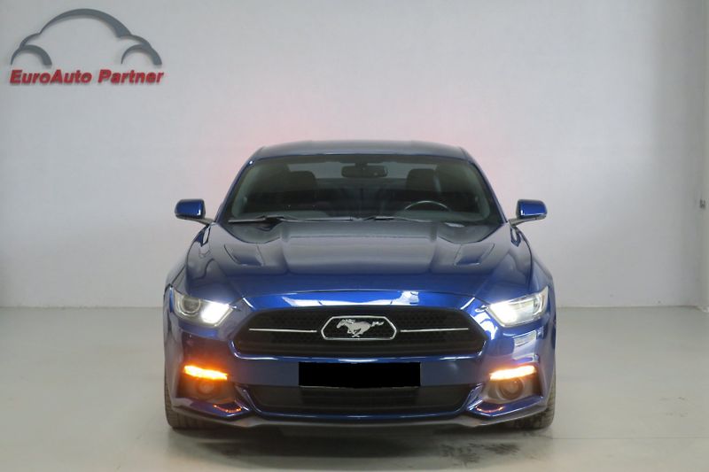 Ford Mustang (2015) 5.0 Ti-VCT V8 GT 50 automat - fotka 6 z 48