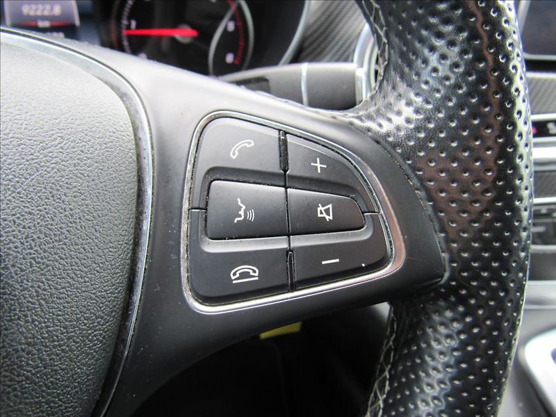 Mercedes-Benz Třídy V 2,1 V250 Avantgarde Long Autom - fotka 25 z 35