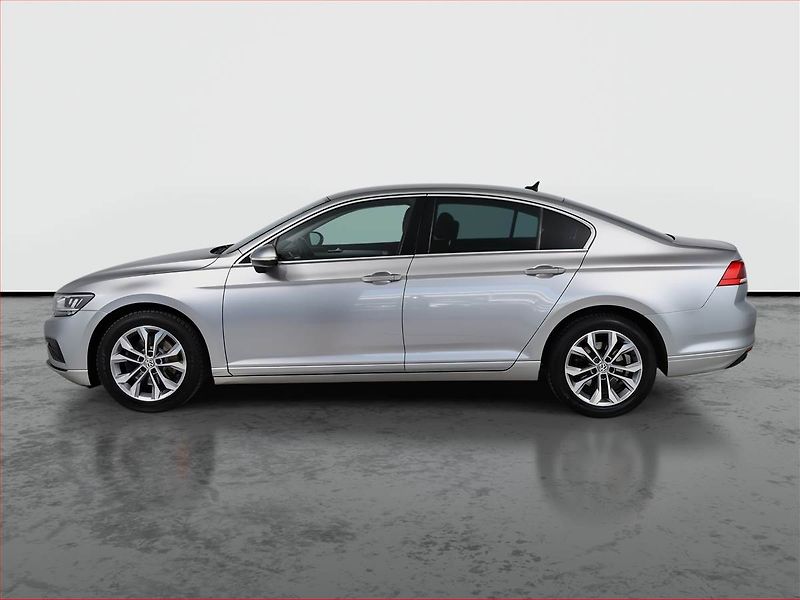 Volkswagen Passat (2019) 1.5 TSI, Tempomat - fotka 3 z 15