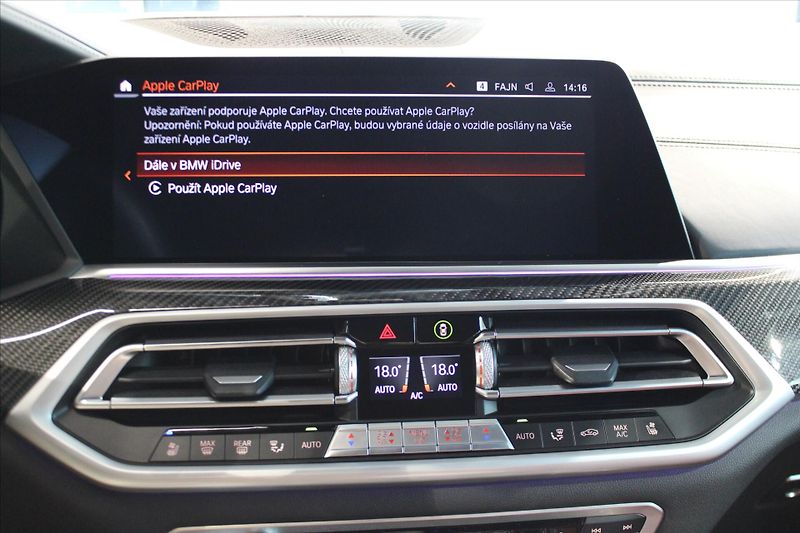 BMW X6 M50i xDrive adLED/360°/H&K - fotka 34 z 47