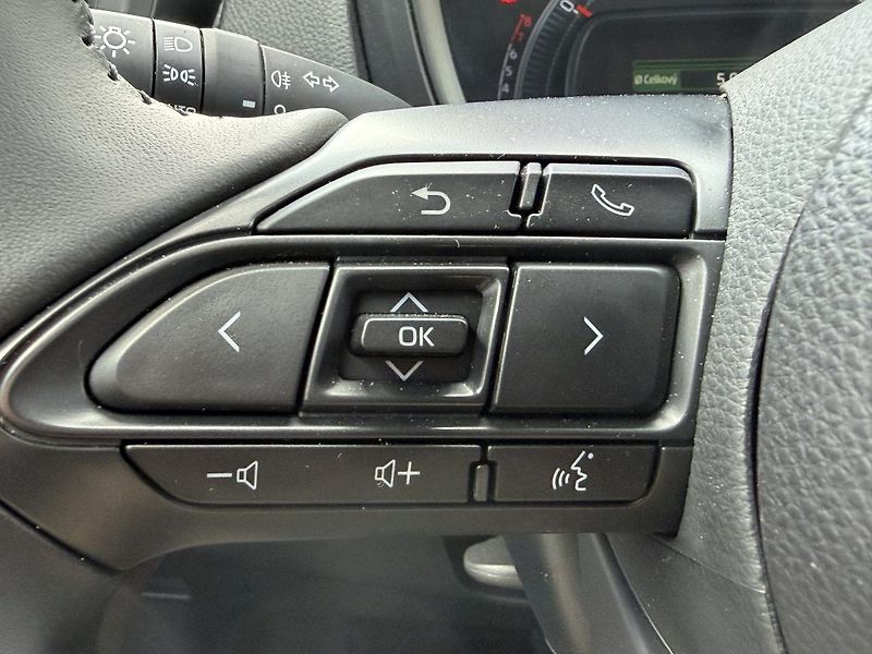 Toyota Aygo X 1.0L  CVT Comfort - fotka 14 z 22