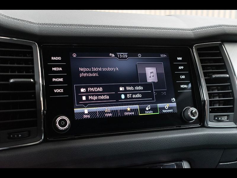 Škoda Kodiaq 2.0 TDI DSG*TAŽNÉ**DPH*ČR 1.M* - fotka 25 z 42