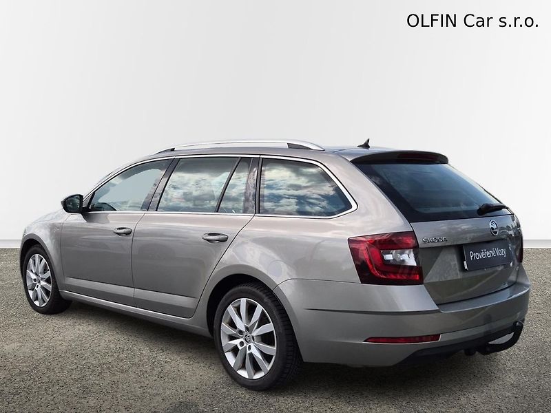 Škoda Octavia L&K Combi 2.0 TDi CR 135  kW 4 - fotka 3 z 30