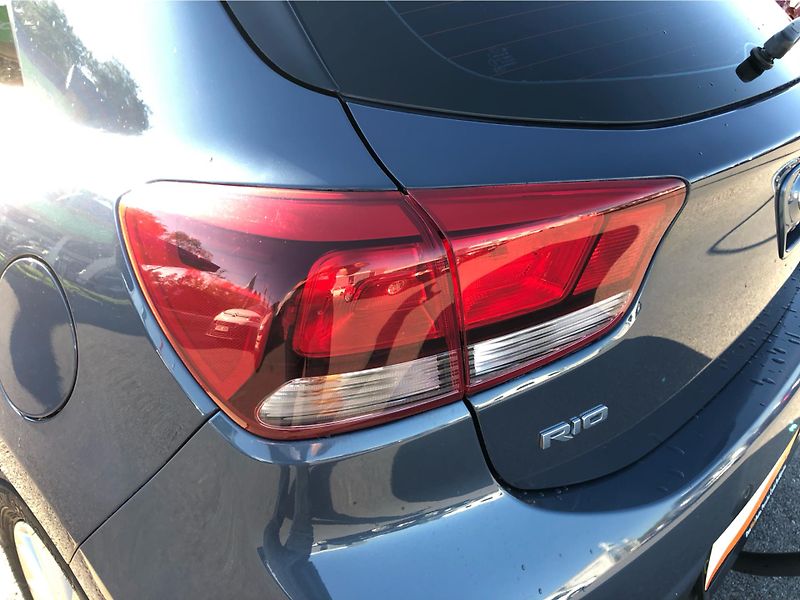 Kia Rio 1.25 CVVT 62 kW - fotka 25 z 29