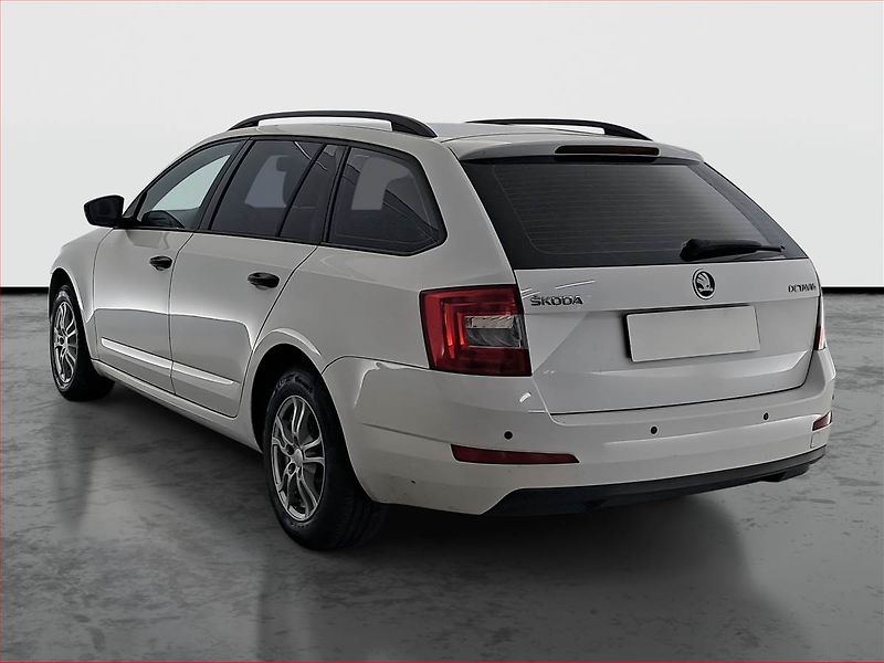 Škoda Octavia (2014) 1.6 TDI, ČR,1.maj - fotka 4 z 15