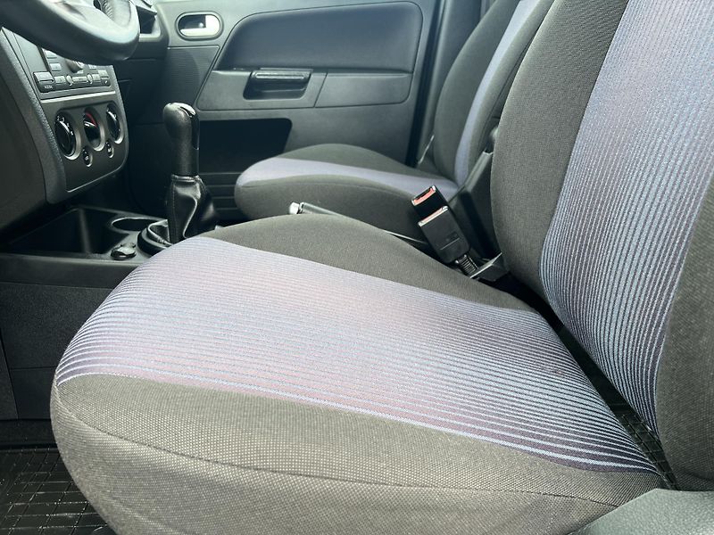 Ford Fusion 1.4i 16v ZÁMEK Ř.P. PŮVOD ČR - fotka 11 z 35