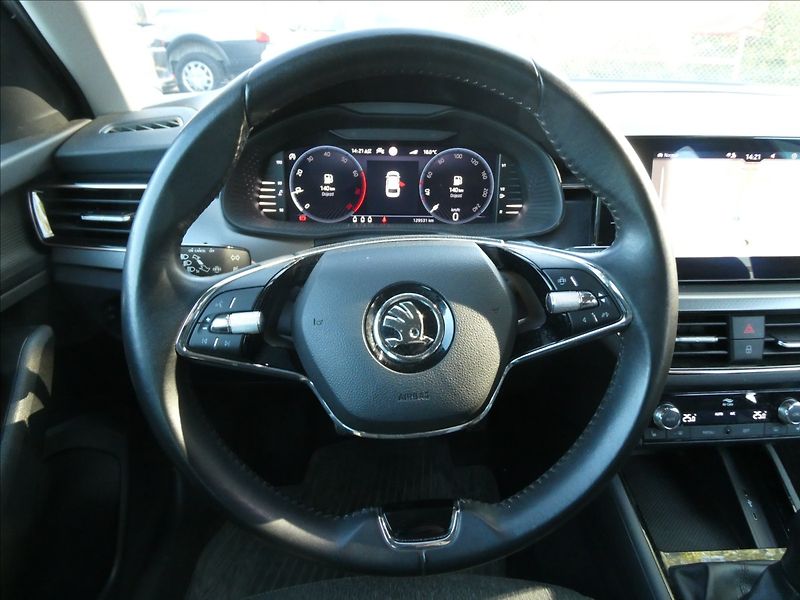 Škoda Scala 1,0 TSi 81kW Style, NAVIGACE - fotka 28 z 41