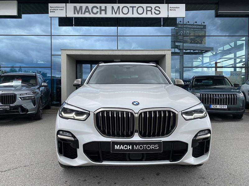 BMW X5 M50i xDrive Sportpaket - fotka 5 z 31