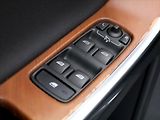 Volvo XC60 2,0 D4 120kW Momentum AUT - náhled 15
