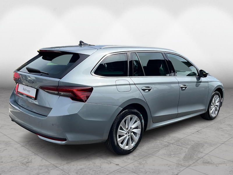 Škoda Octavia 2.0TDI TOP SELECTION - fotka 2 z 25