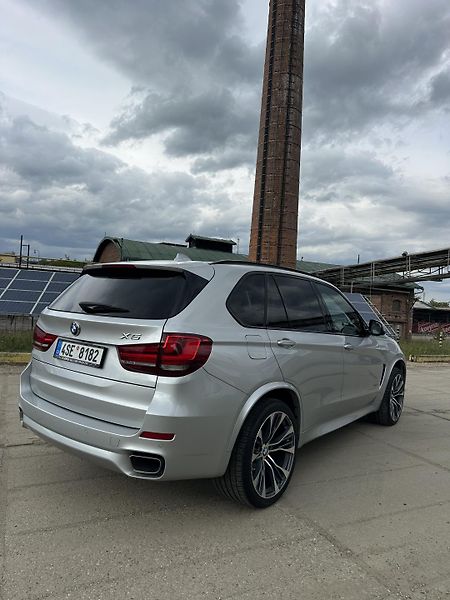 BMW X5 (2018) - fotka 4 z 13