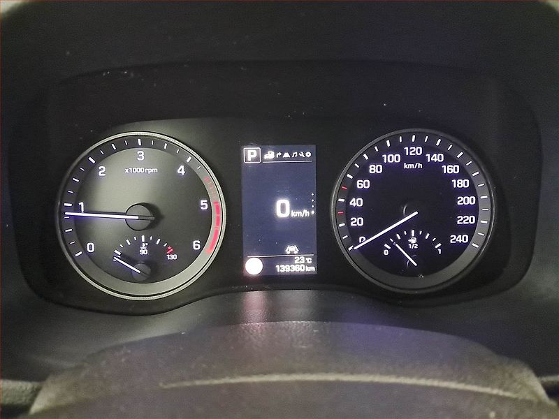 Hyundai Tucson (2018) 2.0 CRDi, 4X4, Automat - fotka 11 z 21