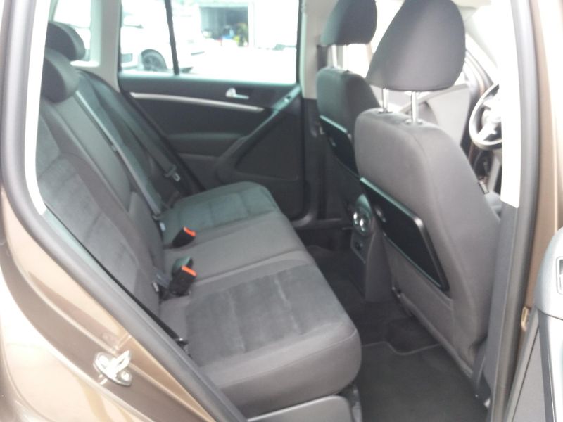 Volkswagen Tiguan 1.4TSi,118kW,Sport-Style,TAŽNY - fotka 21 z 29