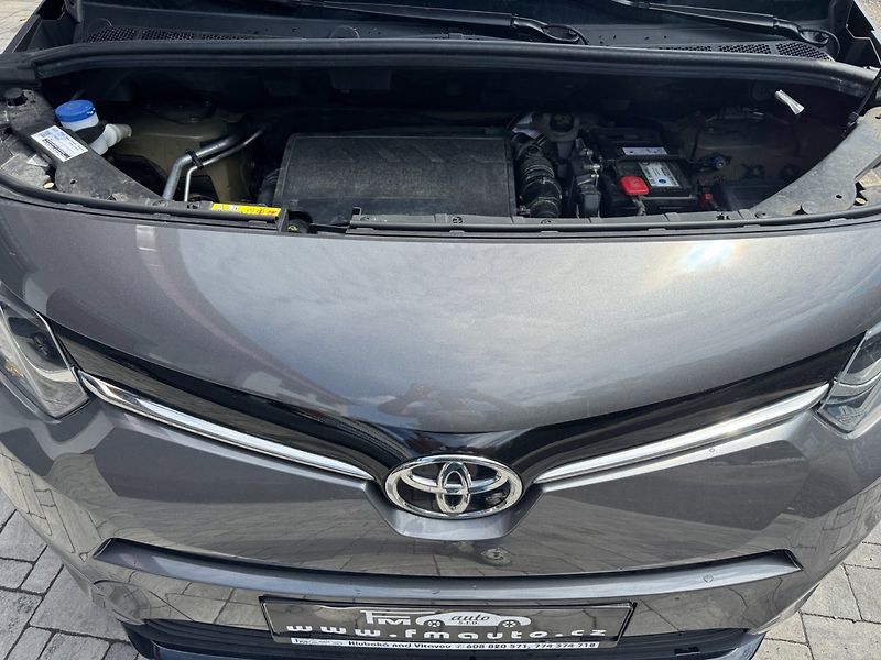 Toyota ProAce City Verso (2021) 1.2, 7míst, automat - fotka 29 z 30