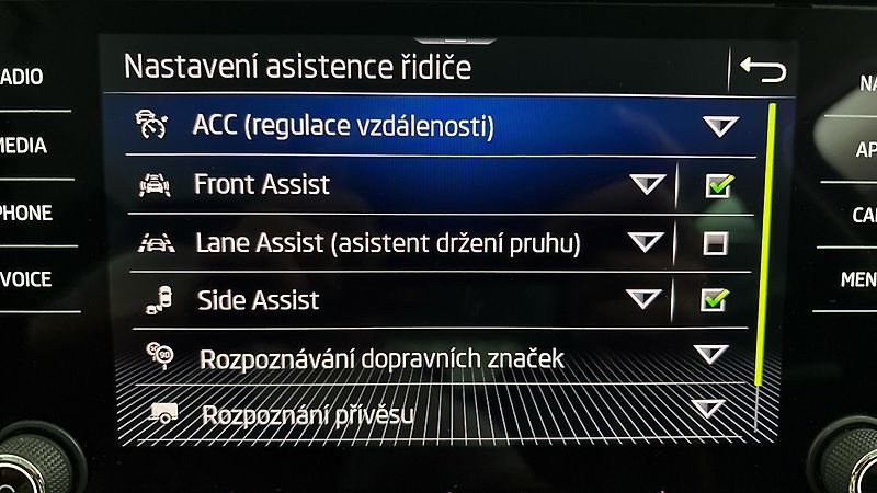Škoda Kodiaq 2.0 TDI DSG 4x4 L&K - fotka 27 z 31